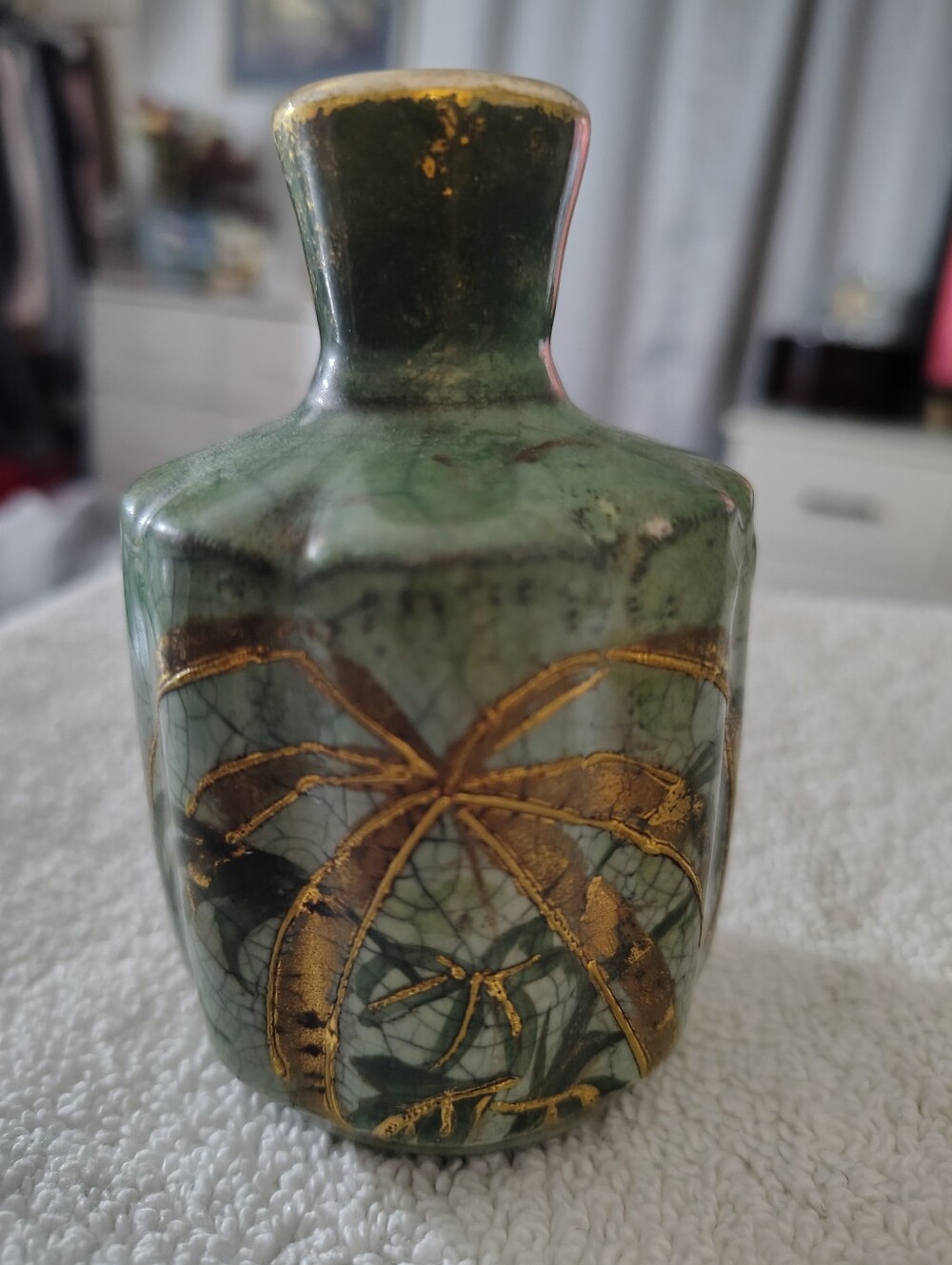 Green Ceramic Accent Vase with Gold Palm Motif - Picture 4 of 7
